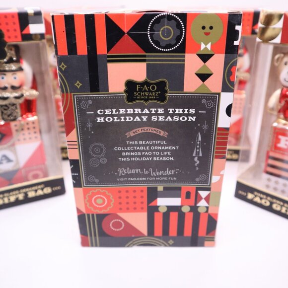 FAO Schwarz Hand Blown Glass Ornament 5 pack FAO Gift Bag nib - Picture 4 of 5